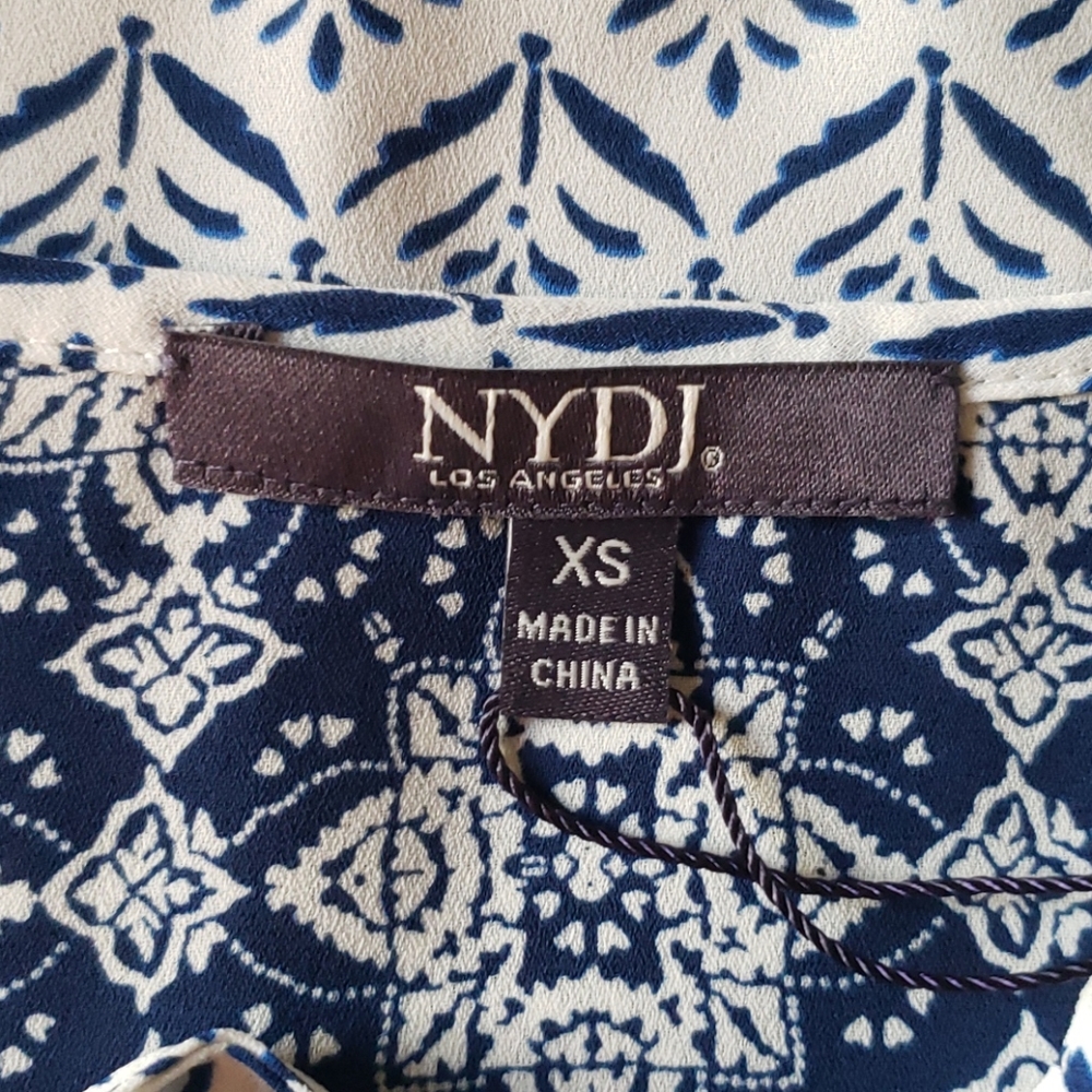 Blouse - Picture 6 of 12